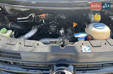 Минивэн Volkswagen Multivan 2007 в 
