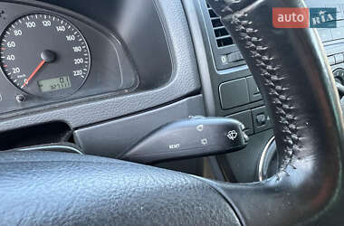 Минивэн Volkswagen Multivan 2007 в 