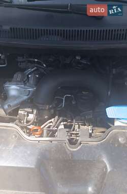 Минивэн Volkswagen Multivan 2011 в 