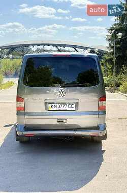 Мінівен Volkswagen Multivan 2008 в 