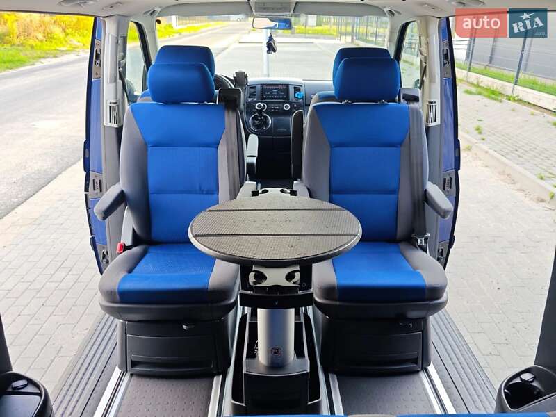 Минивэн Volkswagen Multivan 2005 в Ивано-Франковске