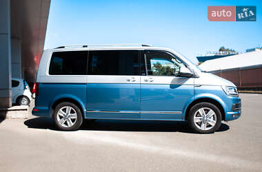 Минивэн Volkswagen Multivan 2017 в 