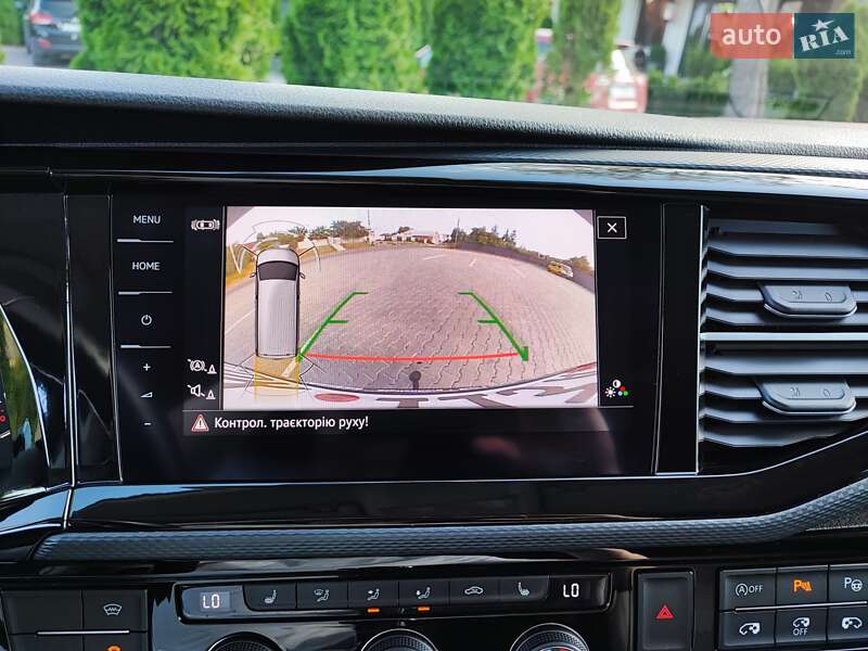 Минивэн Volkswagen Multivan 2019 в Черновцах