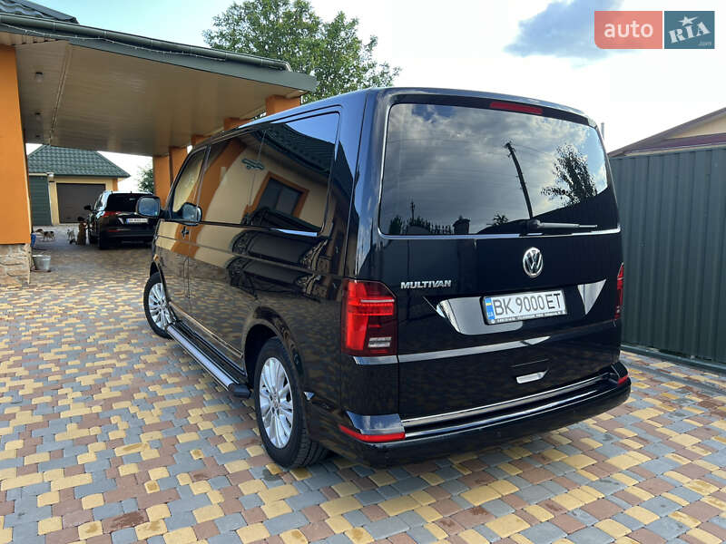 Минивэн Volkswagen Multivan 2021 в Костополе