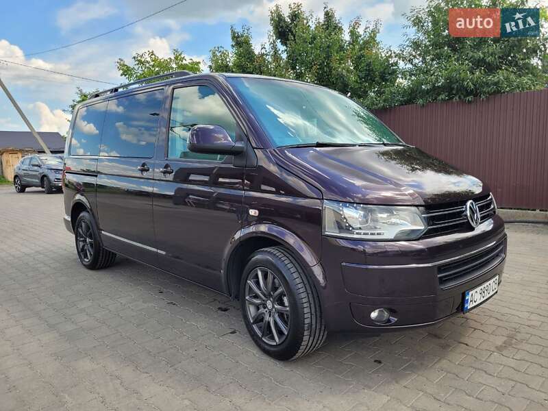 Мінівен Volkswagen Multivan 2014 в Луцьку