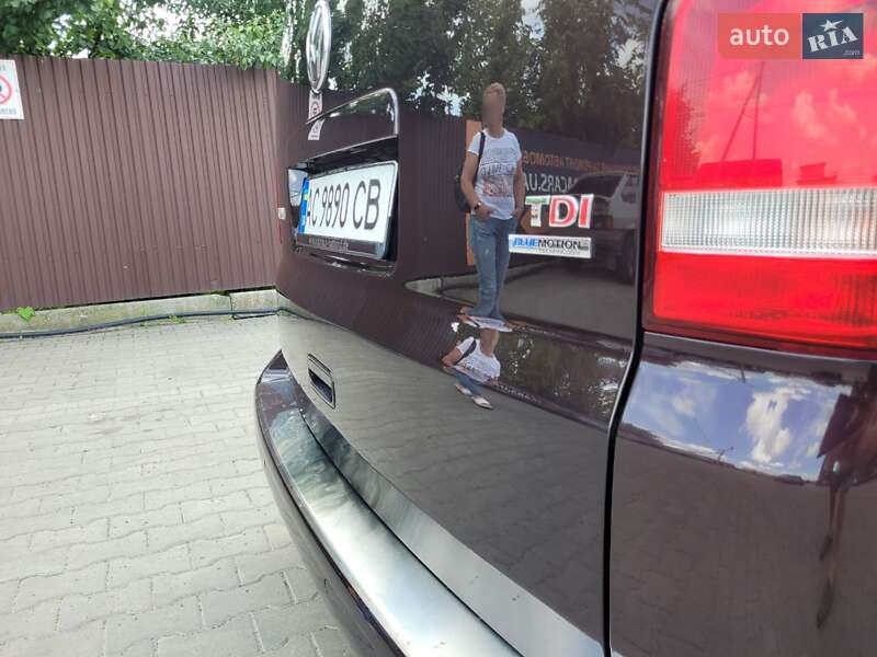 Мінівен Volkswagen Multivan 2014 в Луцьку