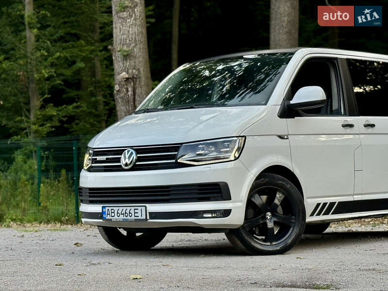Минивэн Volkswagen Multivan 2011 в Хмельницком