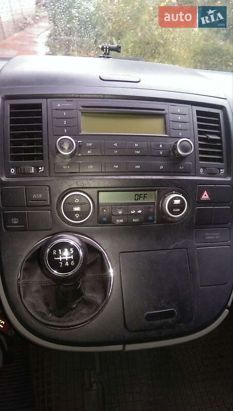 Мінівен Volkswagen Multivan 2004 в Києві
