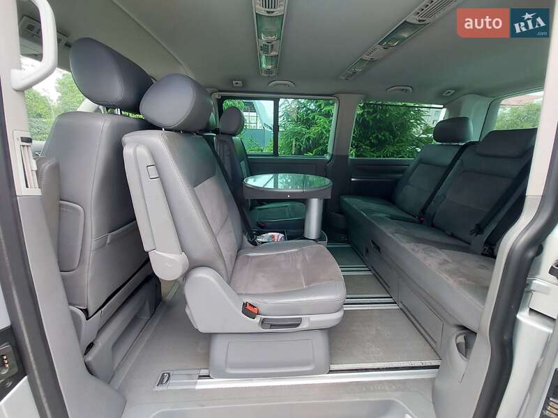 Мінівен Volkswagen Multivan 2007 в Богуславі