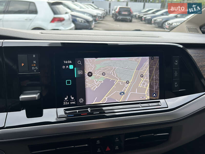 Минивэн Volkswagen Multivan 2023 в Киеве