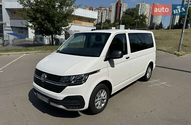 Мінівен Volkswagen Multivan 2020 в 