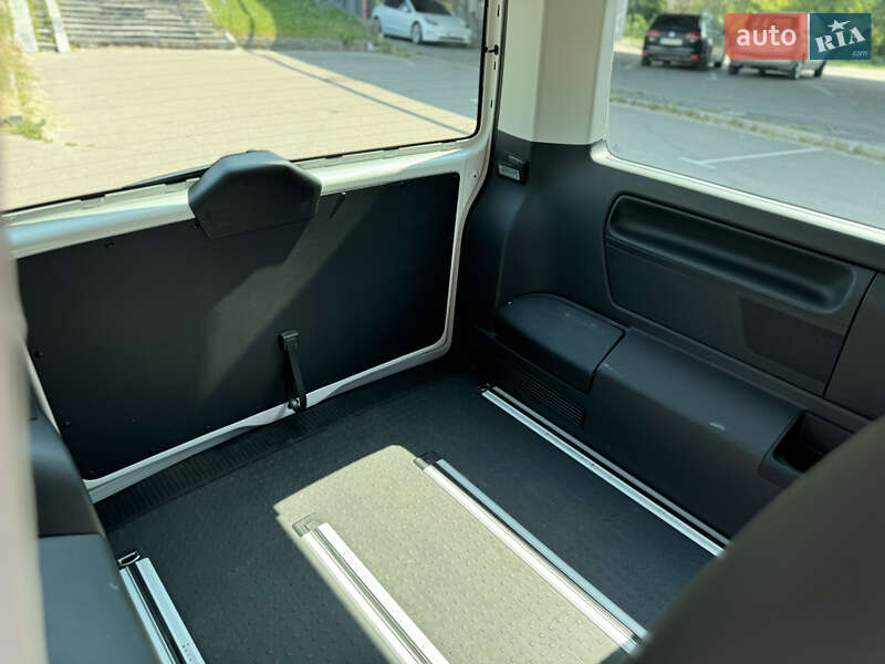 Мінівен Volkswagen Multivan 2020 в Києві