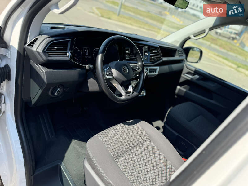 Мінівен Volkswagen Multivan 2020 в Києві