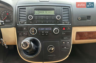 Минивэн Volkswagen Multivan 2008 в 