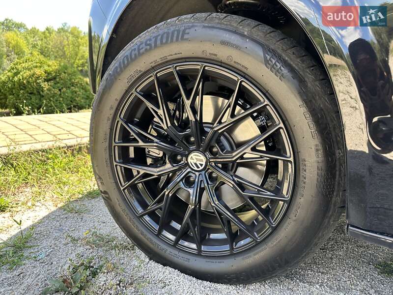 Минивэн Volkswagen Multivan 2016 в Днепре фото 16 Минивэн Volkswagen Multivan 2016 в Днепре
