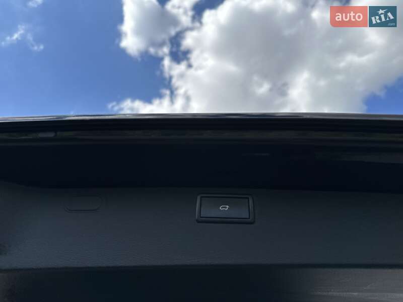 Минивэн Volkswagen Multivan 2016 в Днепре фото 33 Минивэн Volkswagen Multivan 2016 в Днепре