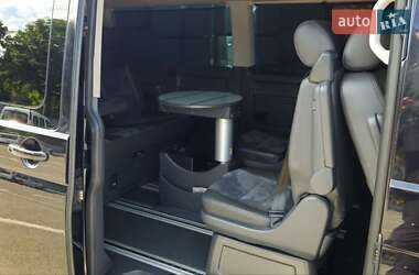 Минивэн Volkswagen Multivan 2013 в 