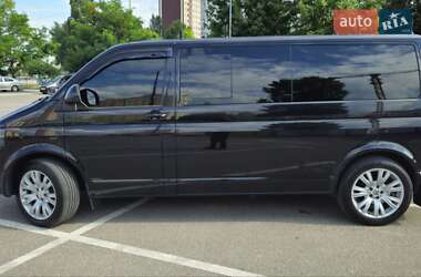 Минивэн Volkswagen Multivan 2013 в 