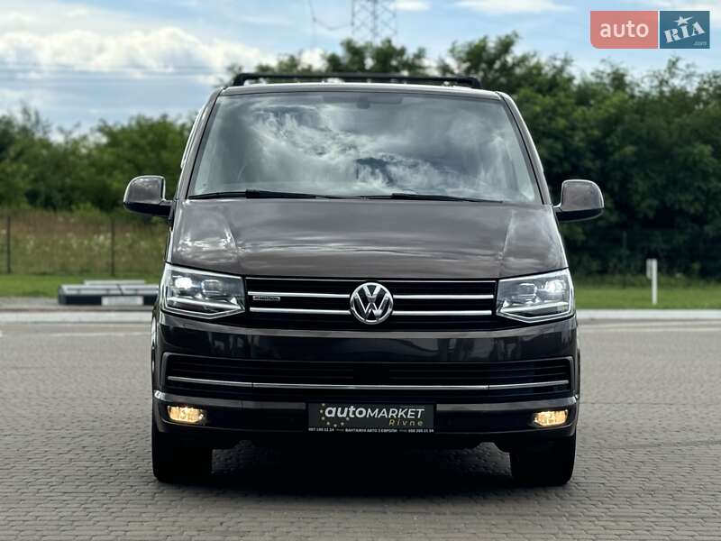 Минивэн Volkswagen Multivan 2016 в Ровно