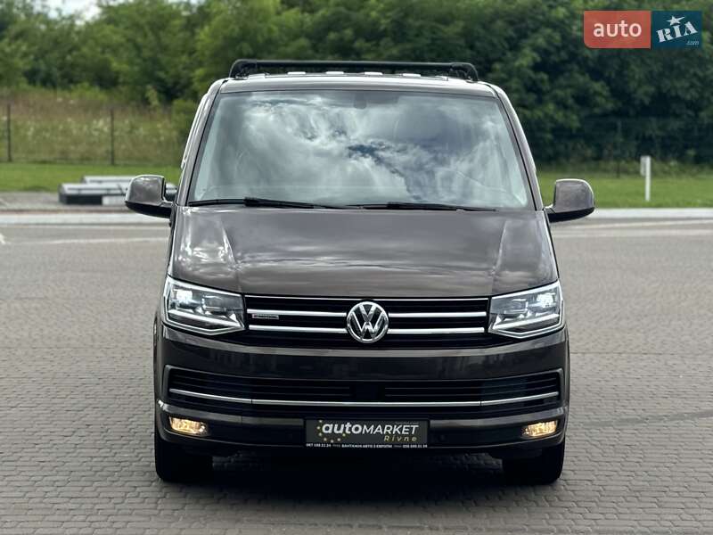 Минивэн Volkswagen Multivan 2016 в Ровно