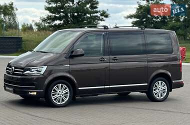 Минивэн Volkswagen Multivan 2016 в 