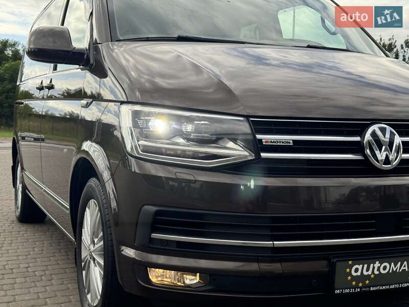 Минивэн Volkswagen Multivan 2016 в Ровно