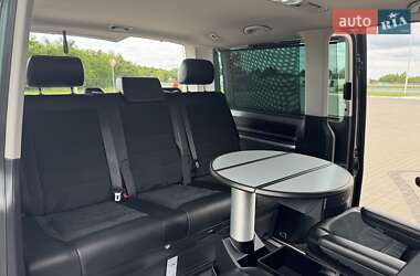 Минивэн Volkswagen Multivan 2016 в 