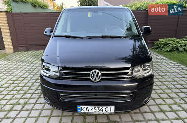 Минивэн Volkswagen Multivan 2015 в 