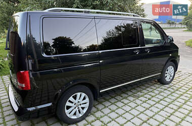 Минивэн Volkswagen Multivan 2015 в 