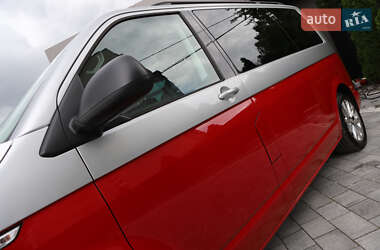 Минивэн Volkswagen Multivan 2020 в 