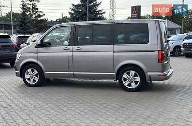 Минивэн Volkswagen Multivan 2018 в 
