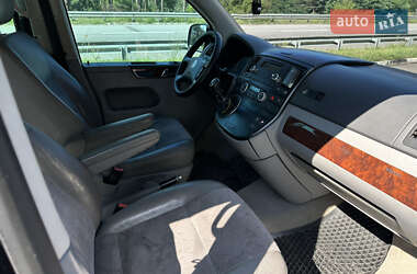 Минивэн Volkswagen Multivan 2006 в 