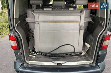Минивэн Volkswagen Multivan 2009 в 