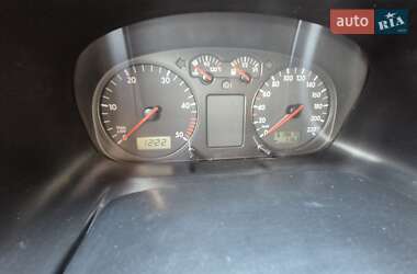 Минивэн Volkswagen Multivan 2002 в 