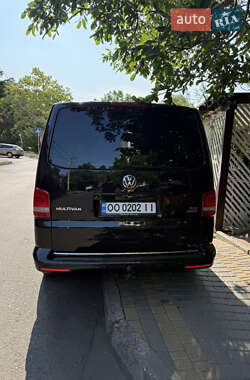 Минивэн Volkswagen Multivan 2014 в 
