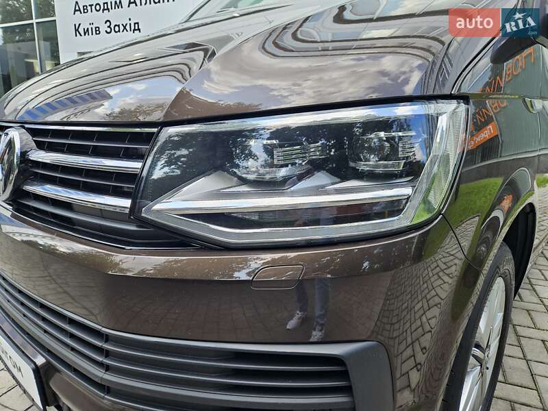 Минивэн Volkswagen Multivan 2019 в Киеве