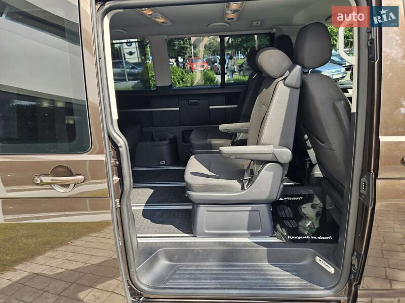 Минивэн Volkswagen Multivan 2019 в Киеве