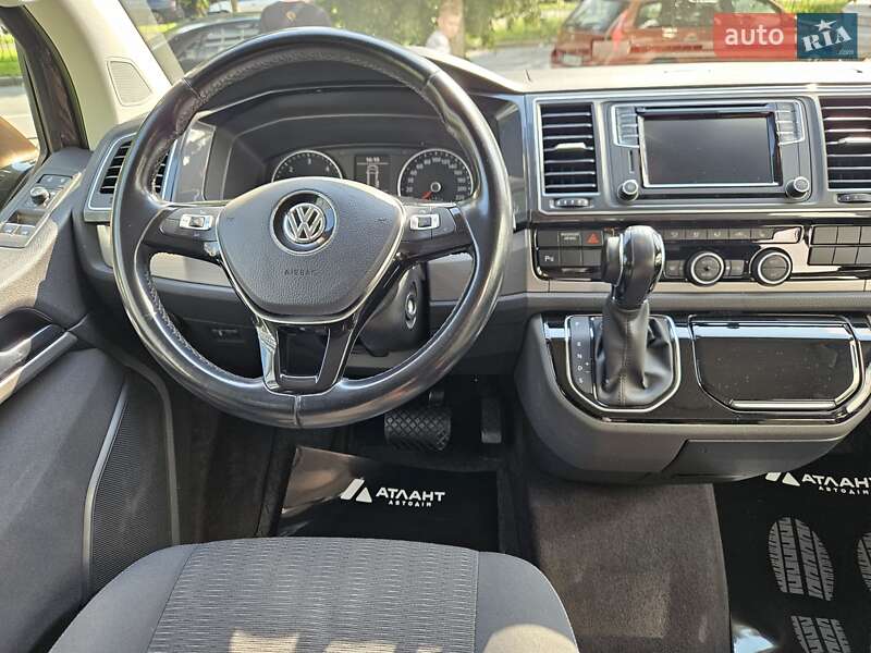 Минивэн Volkswagen Multivan 2019 в Киеве