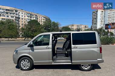 Мінівен Volkswagen Multivan 2015 в Одесі