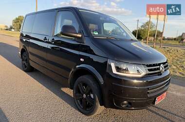 Минивэн Volkswagen Multivan 2015 в 
