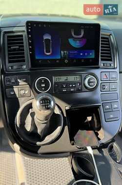 Минивэн Volkswagen Multivan 2006 в 
