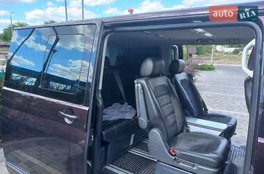 Минивэн Volkswagen Multivan 2016 в 