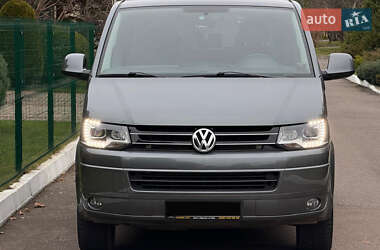 Минивэн Volkswagen Multivan 2011 в 