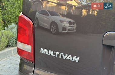 Минивэн Volkswagen Multivan 2015 в 