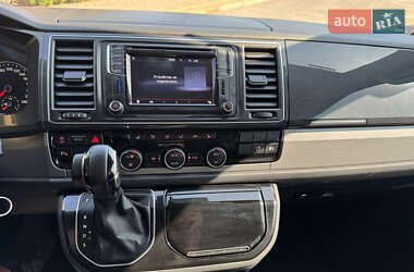 Минивэн Volkswagen Multivan 2016 в 