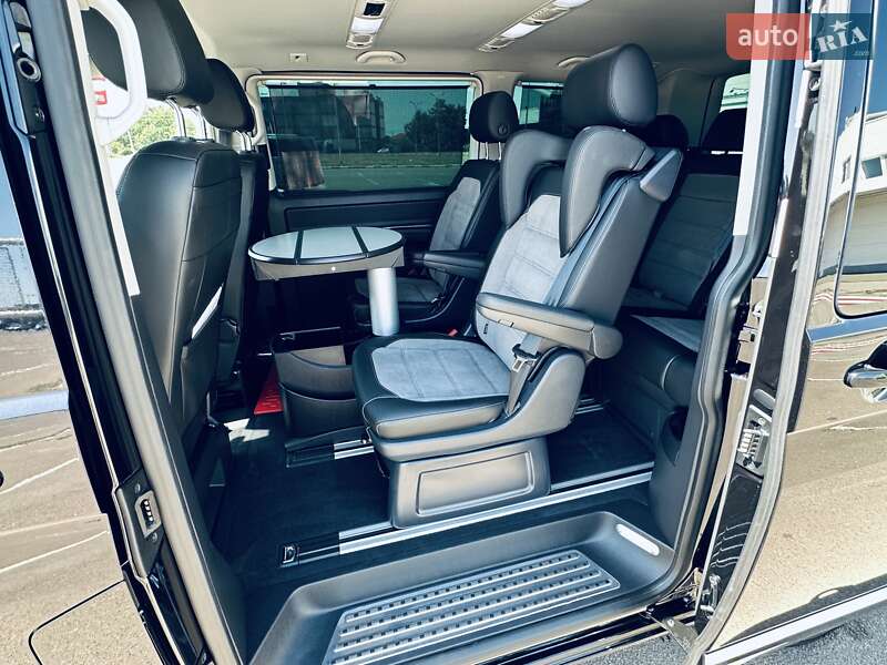 Минивэн Volkswagen Multivan 2020 в Одессе