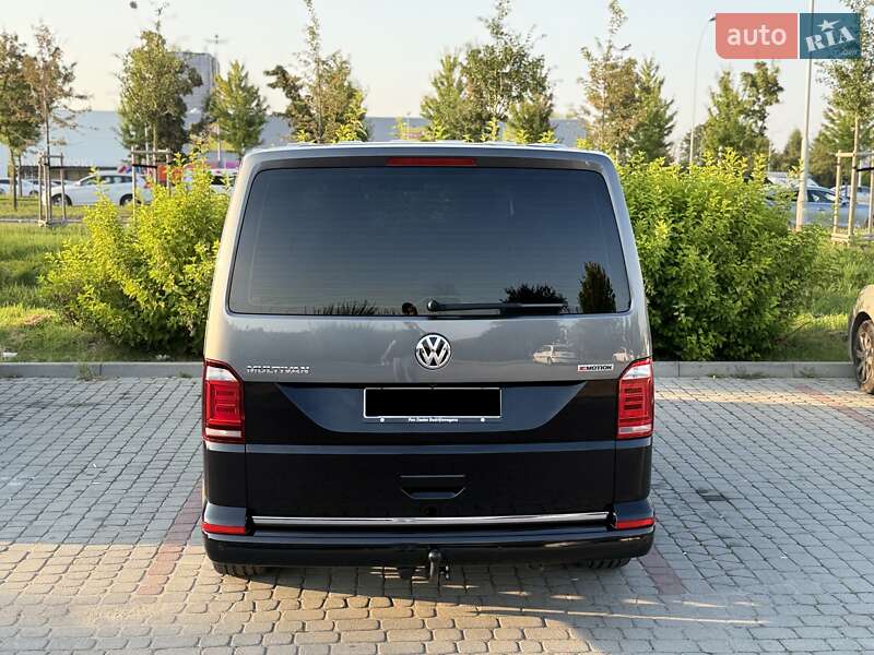 Минивэн Volkswagen Multivan 2018 в Львове