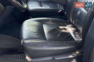 Минивэн Volkswagen Multivan 2009 в 