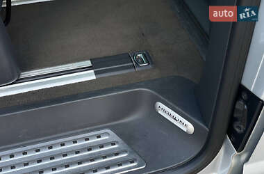 Минивэн Volkswagen Multivan 2009 в 