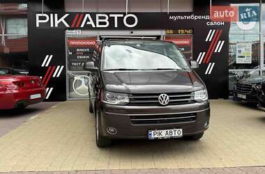 Минивэн Volkswagen Multivan 2014 в Львове